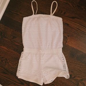 Super cute romperrrrr😇😇😇
